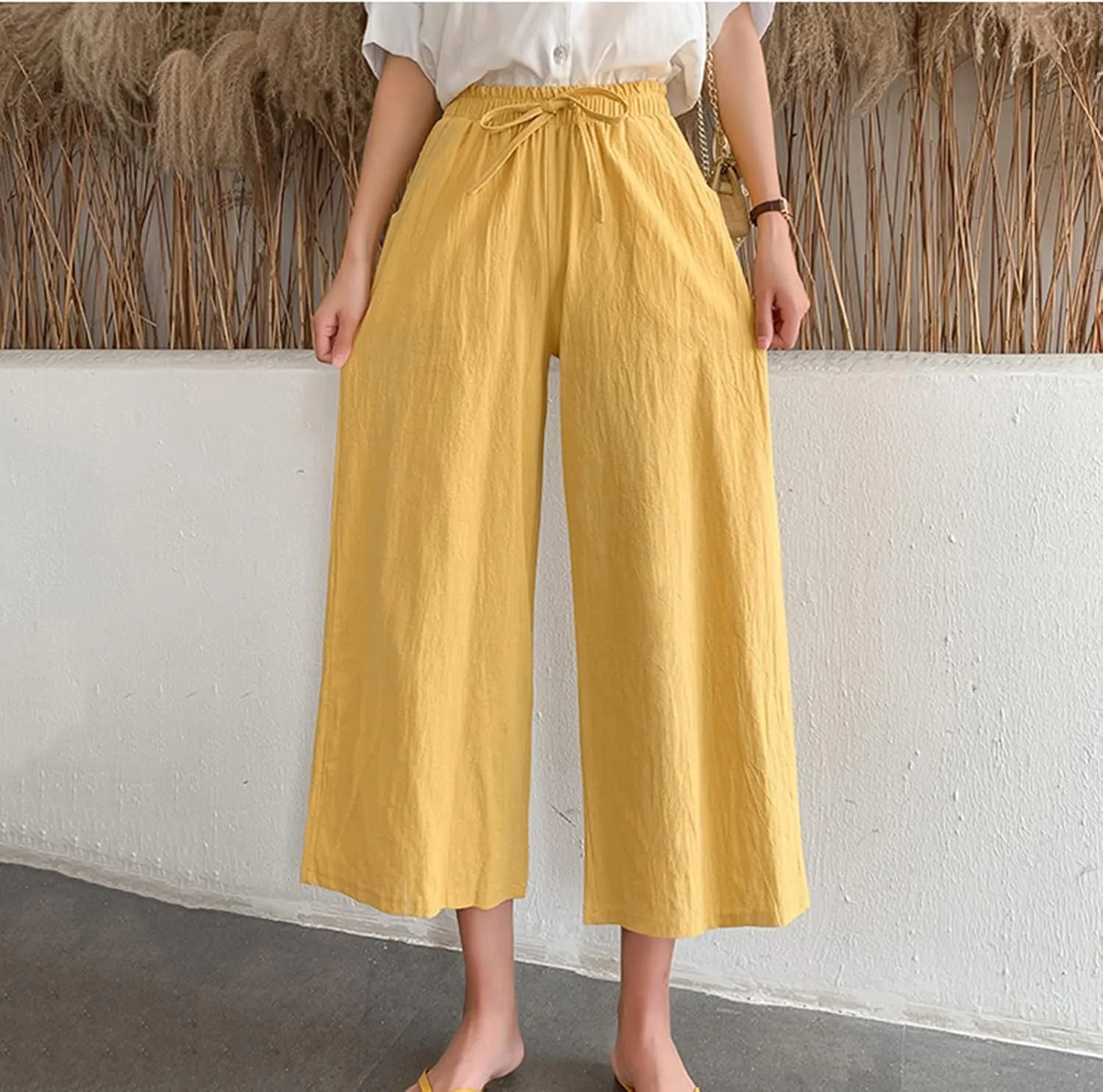 BZGTZT Women Cotton Linen Capri Pants Summer Casual Wide Leg Trousers Elastic Waist Drawstring Loose Beach Pants with Pocket