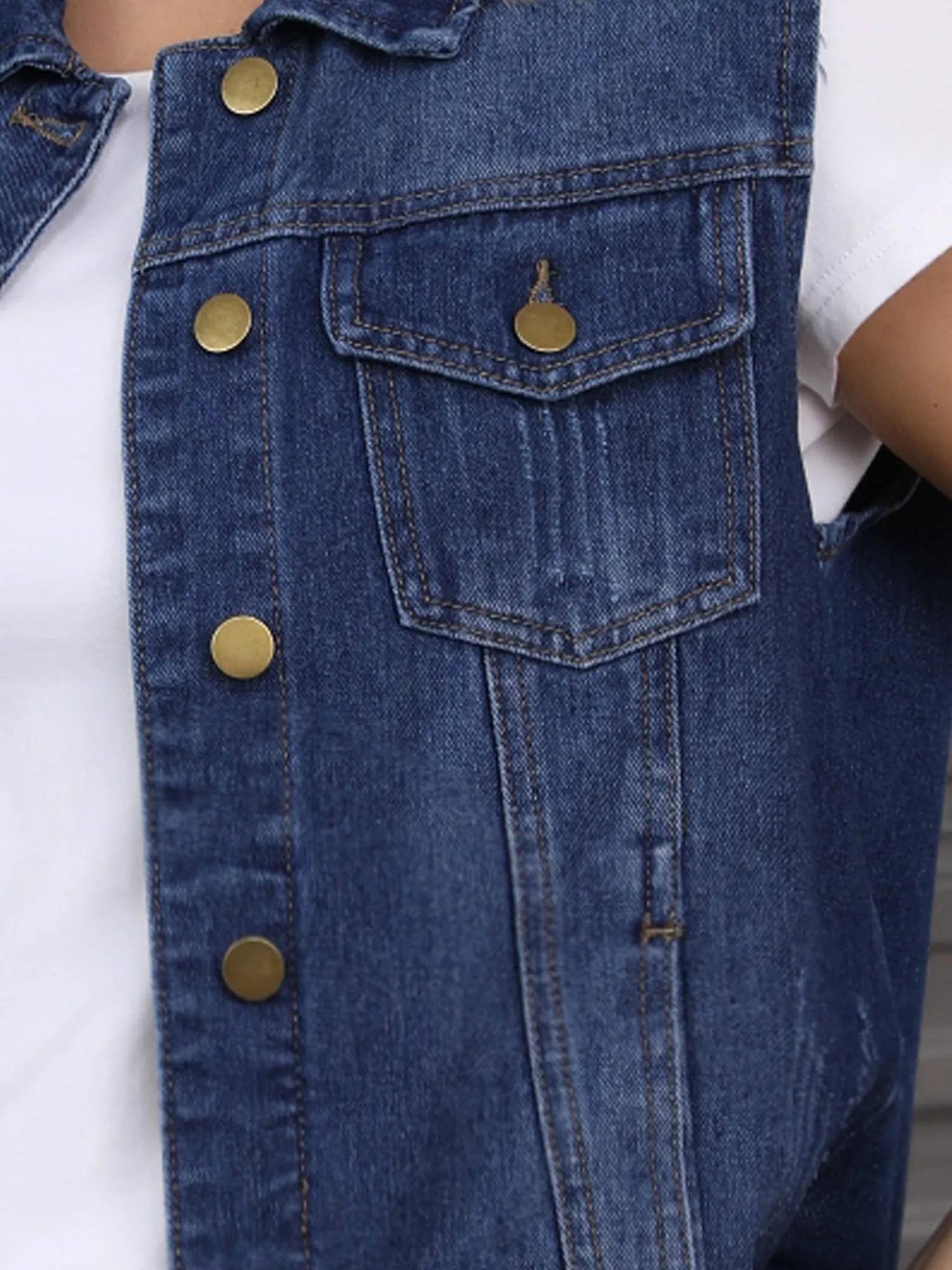 CIMUK Women's Denim Vest Button Down Chest Flap Pockets Washed Distressed Sleeveless Jean Jacket