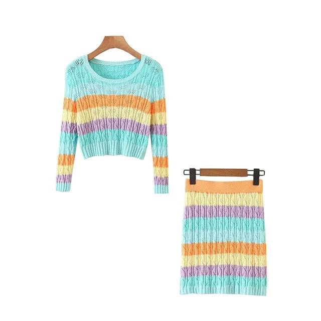 COLOR STRIPED KNITTED SWEATER WITH SKIRT