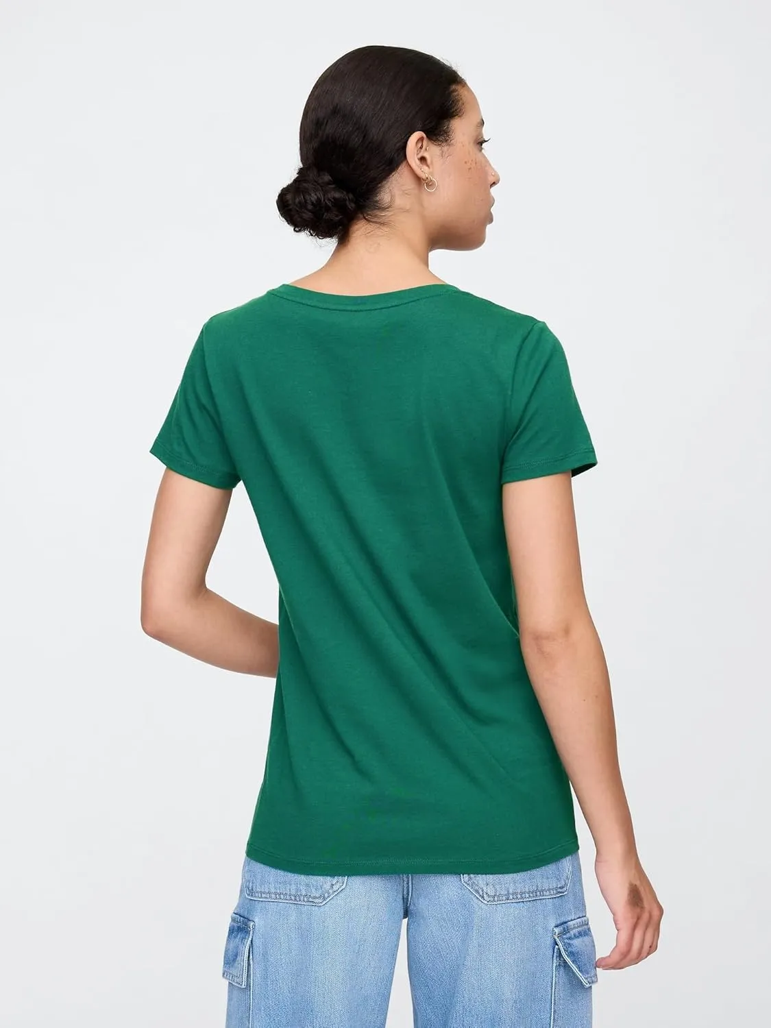 GAP Women's Favorite V-Neck Tee T-Shirt