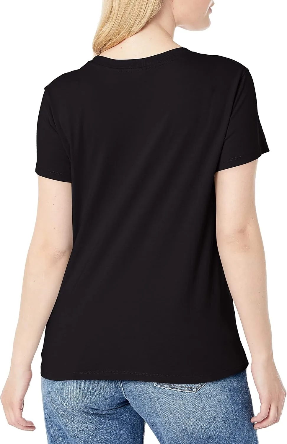 Levi's Women's Perfect Crewneck Tee Shirt (Also Available in Plus)
