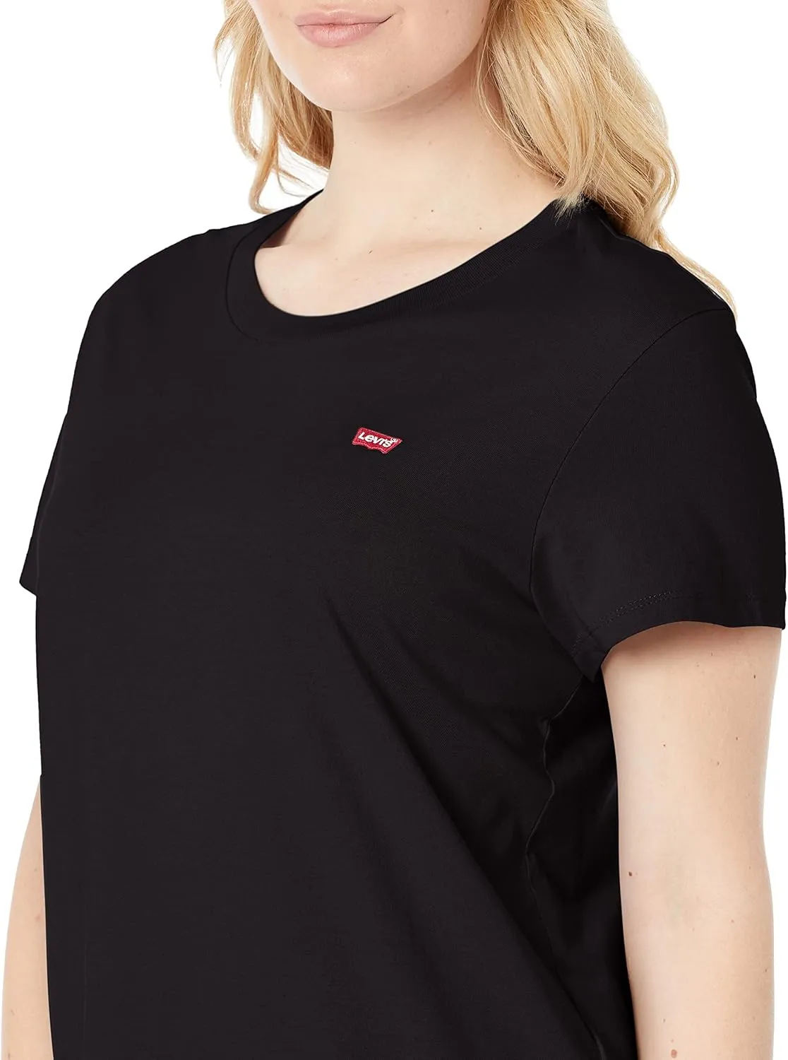 Levi's Women's Perfect Crewneck Tee Shirt (Also Available in Plus)