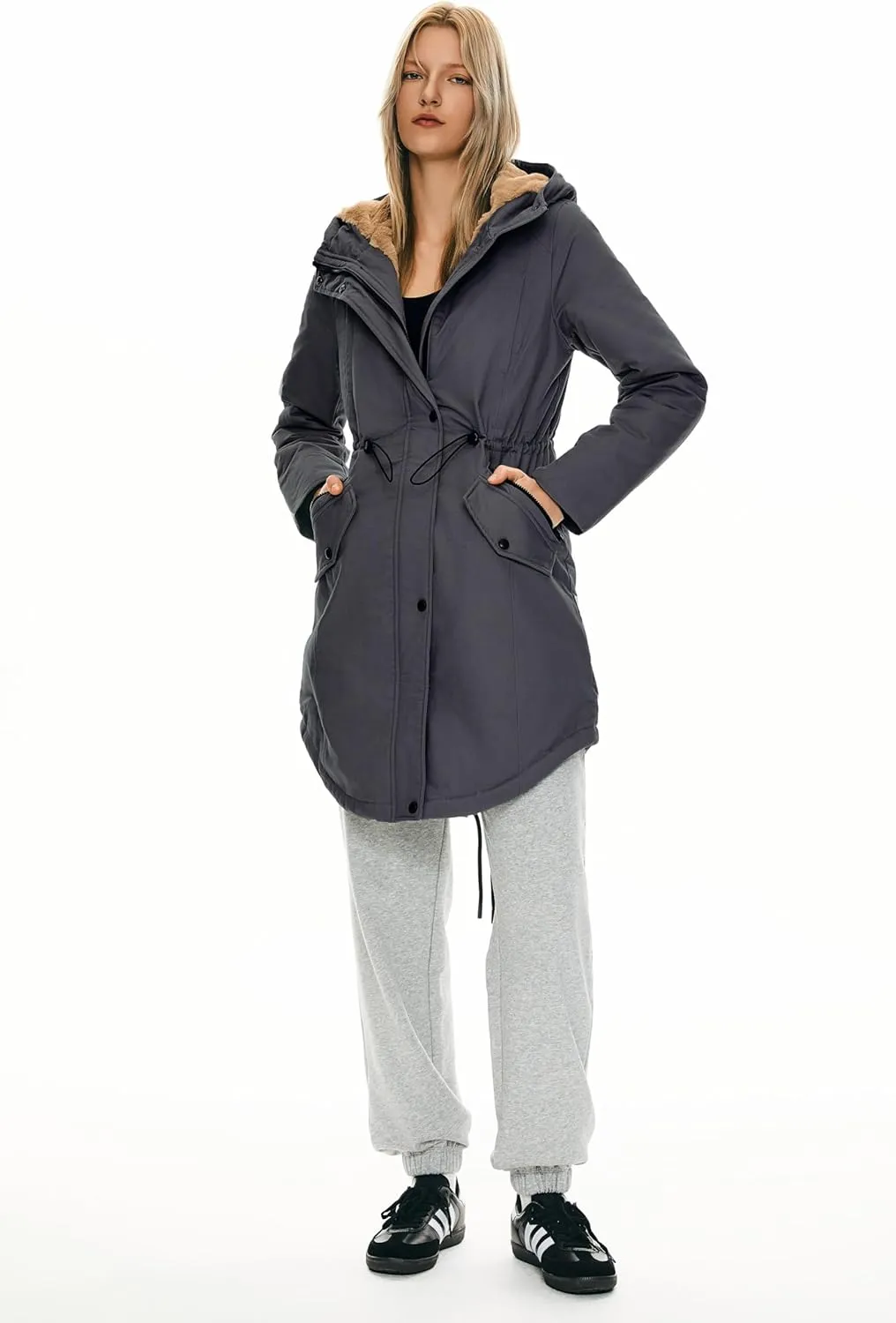 Orolay Women's Thicken Fleece Lined Parka Winter Coat Hooded Jacket with Pockets