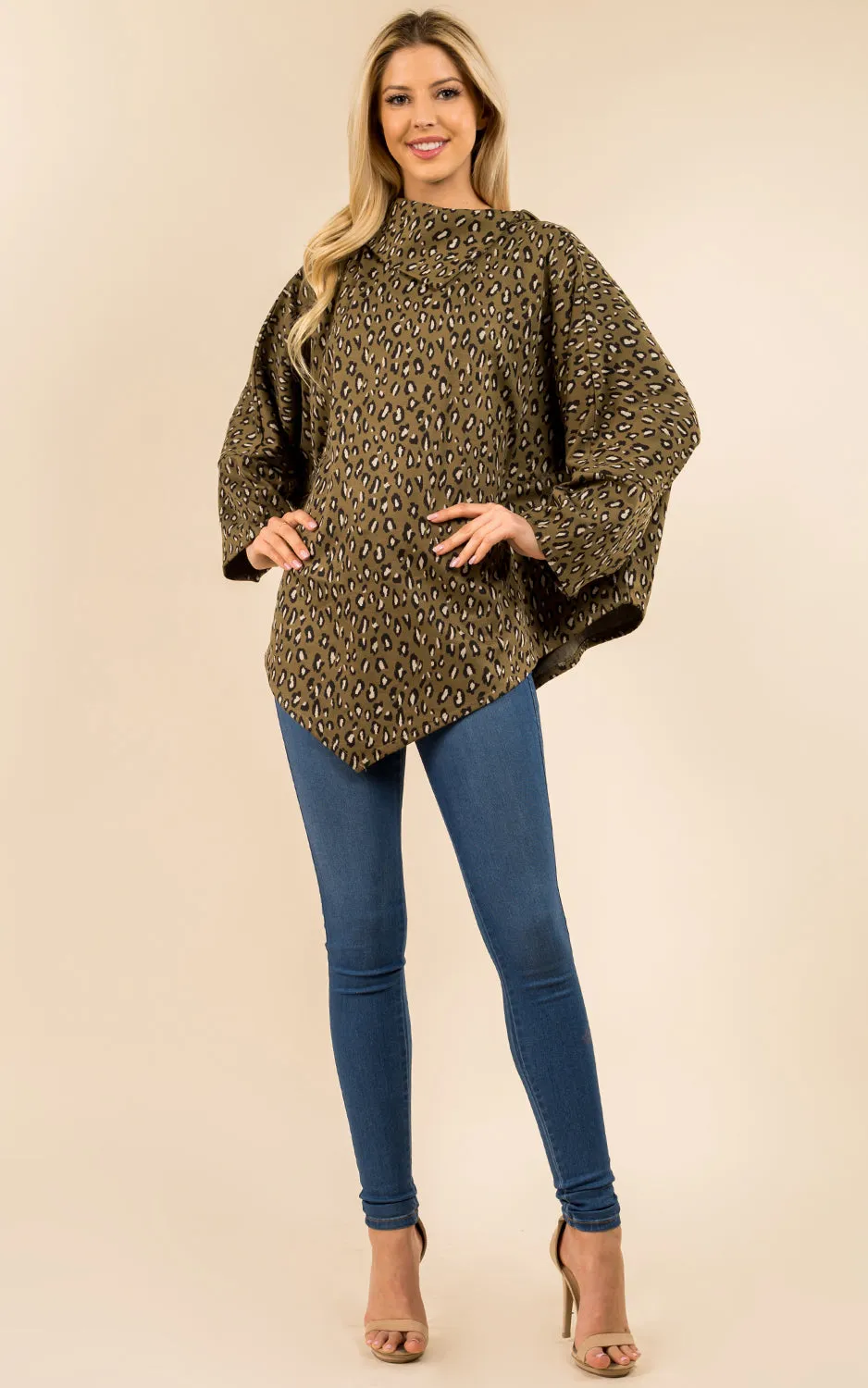 PA3315 Leopard Pattern High-neck Poncho