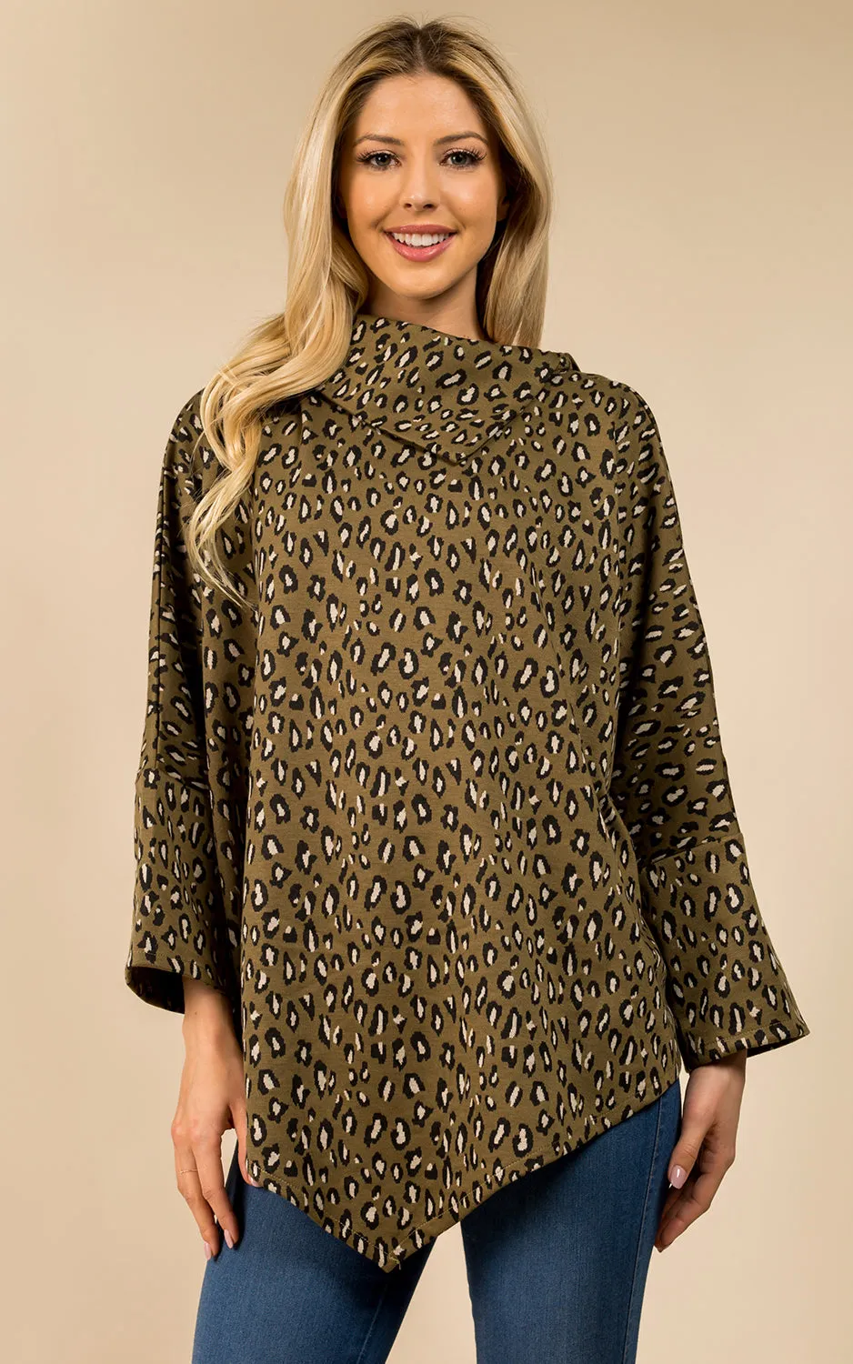 PA3315 Leopard Pattern High-neck Poncho