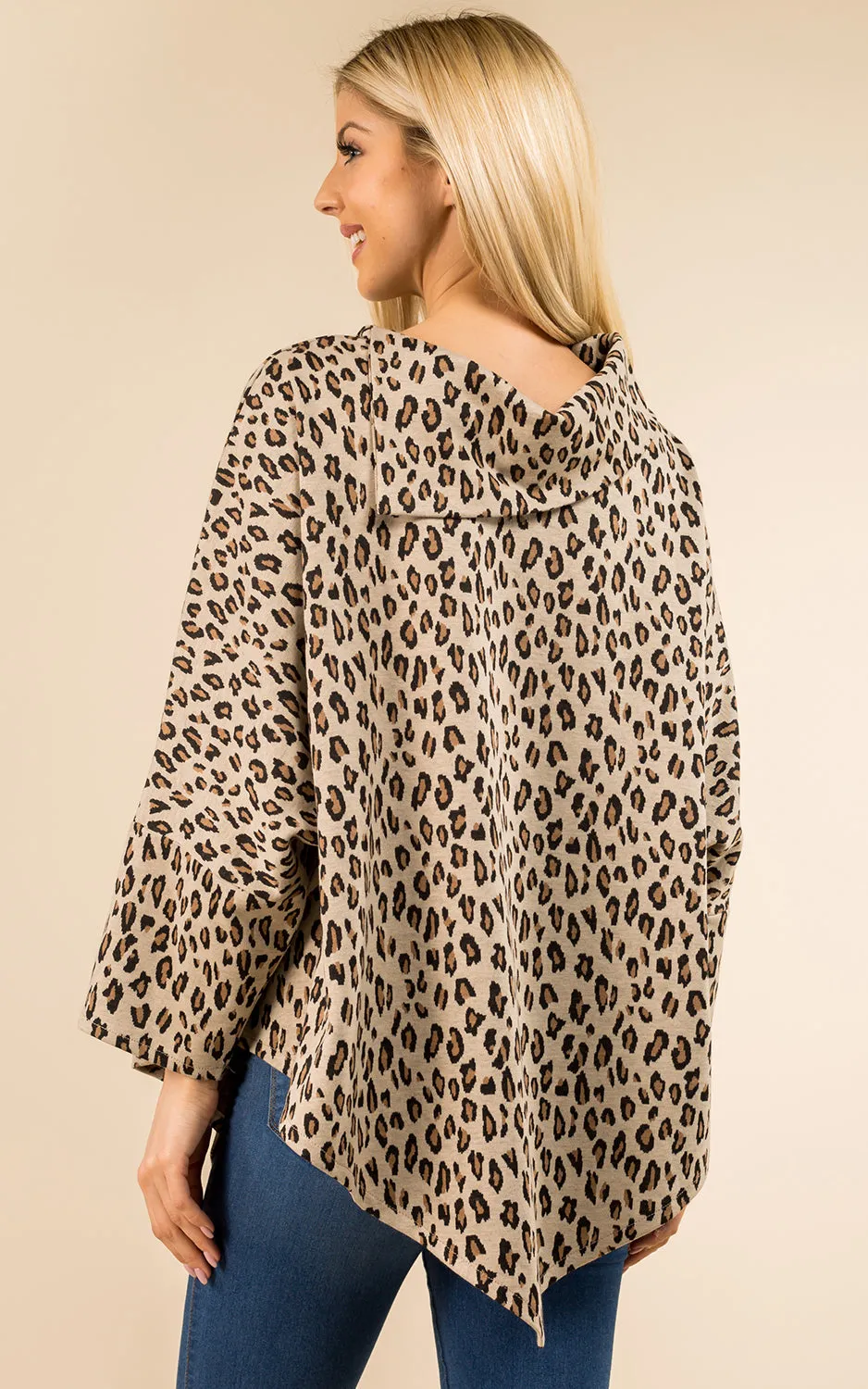PA3315 Leopard Pattern High-neck Poncho