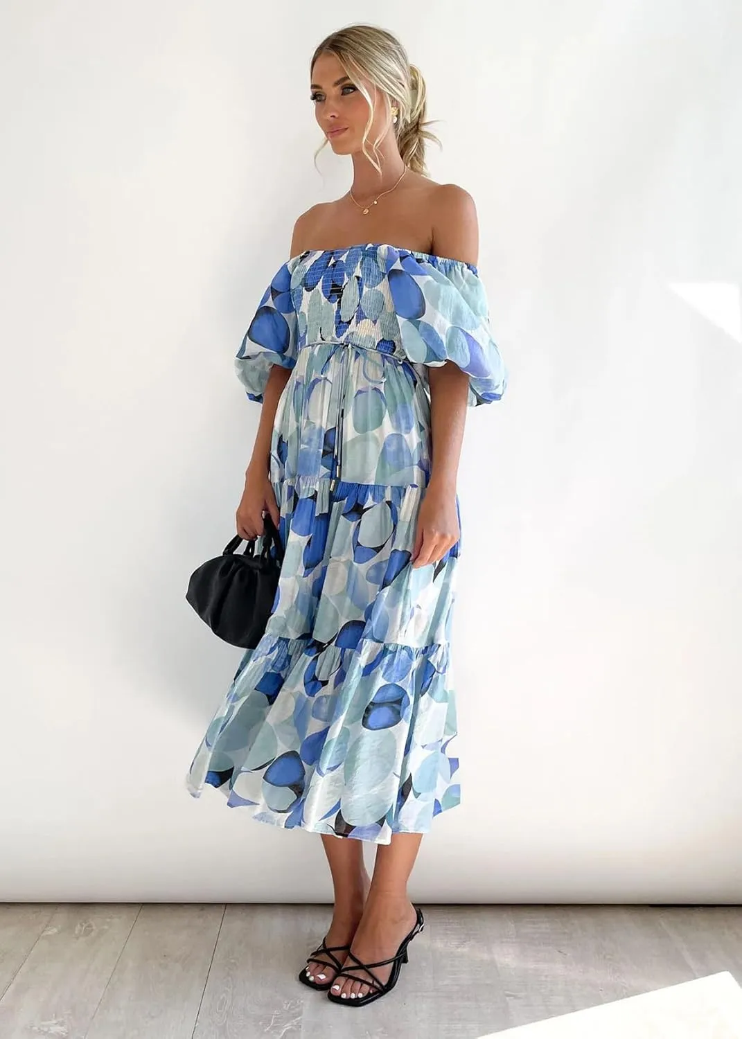 Women's Floral Square Neck Maxi Dress Summer Boho Long Dresses Puff Short Sleeve Tiered Maxi Dress Beach Vacation Sundress