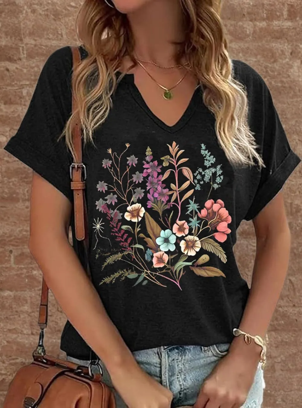 Womens Vintage Flowers V Neck Printed Shirt Funny Boho Flower Graphic Tee Casual Wildflower Botanical Short Sleeve