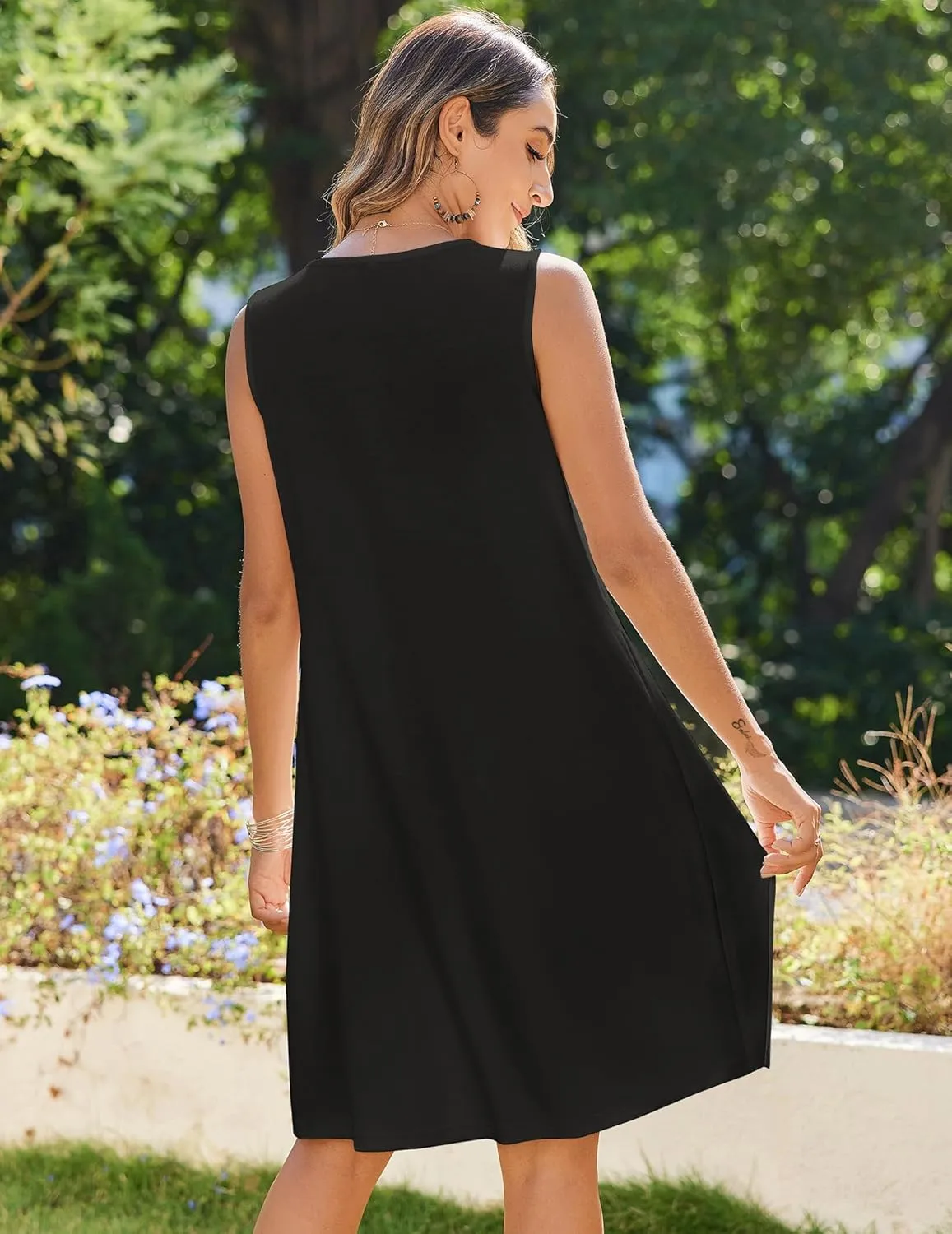 Zeagoo Womens Casual Summer Dresses 2025 Boho Sleeveless Sundresses with Pockets Pleated Beach Floral T Shirt Dresses